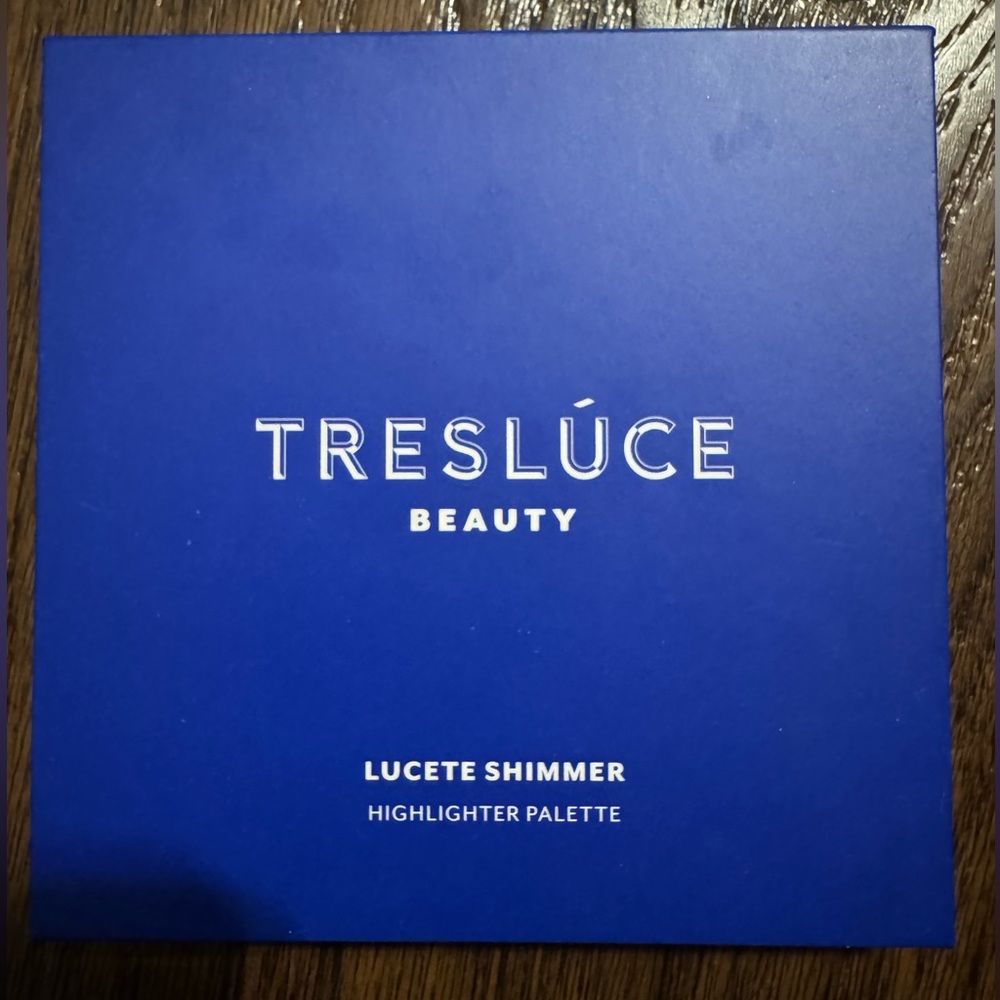 Treslúce Beauty Lucete Shimmer Highlighter Palette